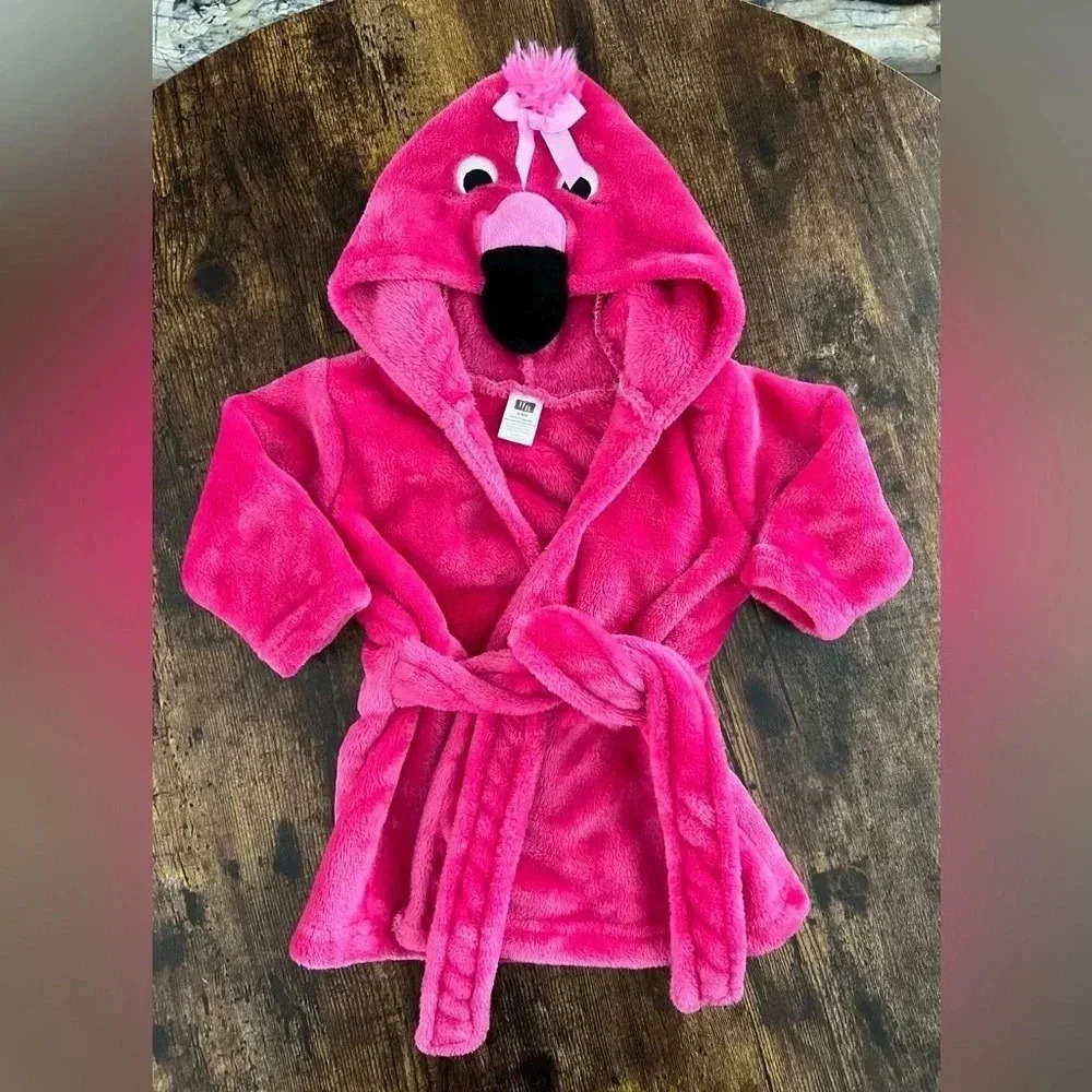 HB - Hudson Baby | infants Flamingo robe. Size: 0-9mos